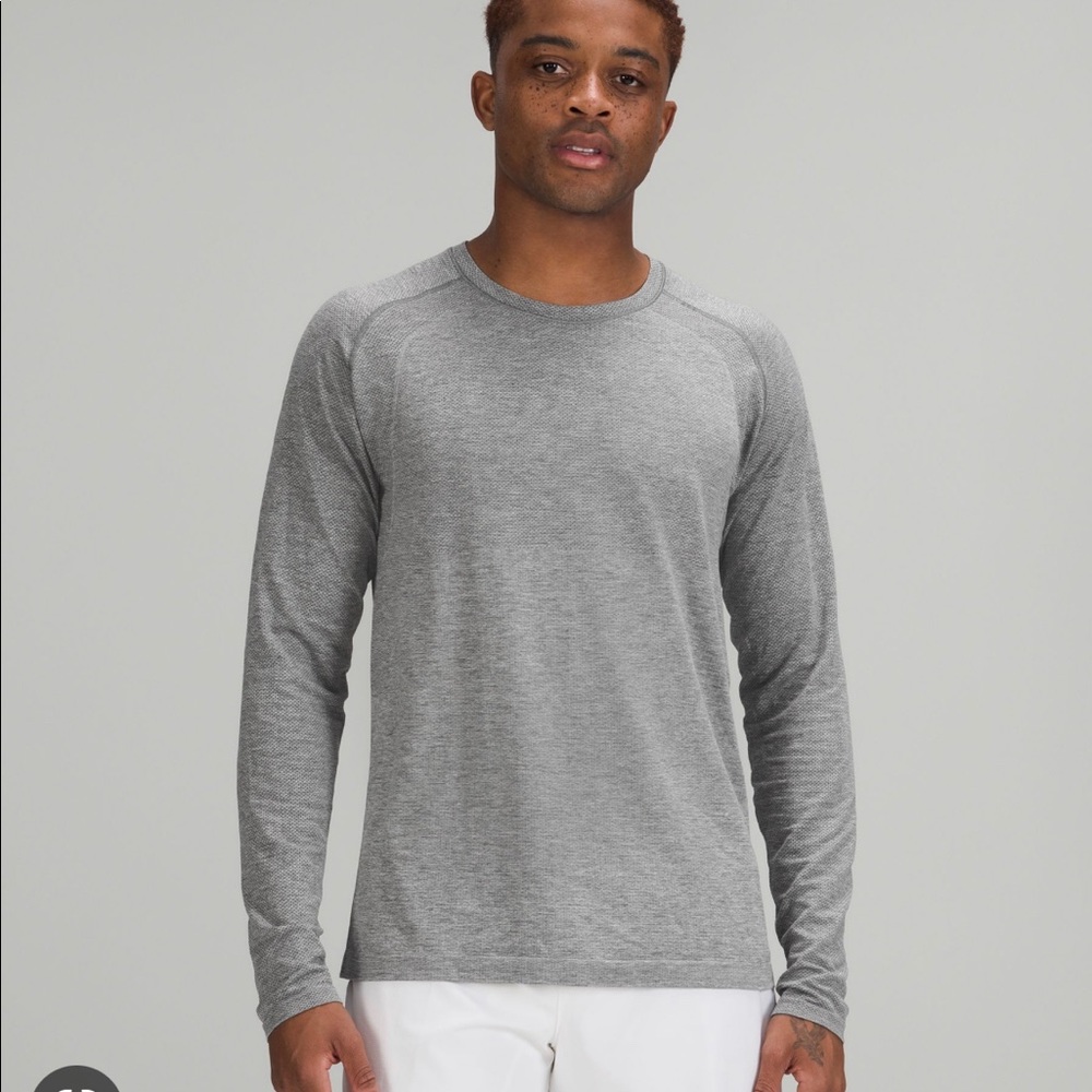 SOLD Lululemon metal vent tech t long sleeve